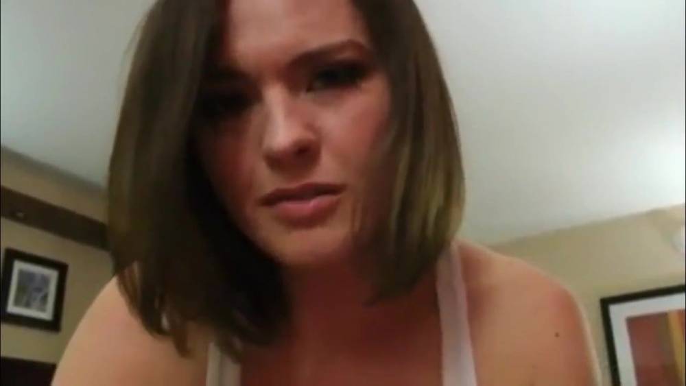 Sexy MILF on Homemade - xhamster.com