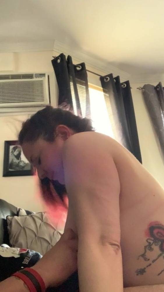 Pig cuckold sucking cock - xhamster.com