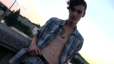 Johny Walsh in Prague - webmaster.drtuber.com