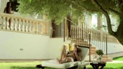 Lysette Loves Sarah Very Much Indeed - nvdvid.com