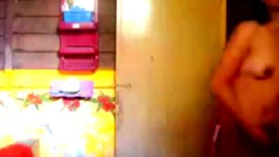 hairy cambodian mom spied on by daughter - icpvid.com - Cambodia