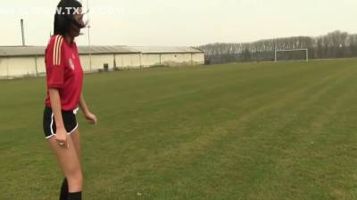 Naomi & Vanessa (world Cup Teens Football) [1080p] - upornia.com