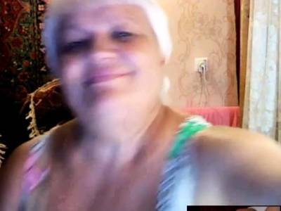 Russian Granny naked - nvdvid.com - Russia