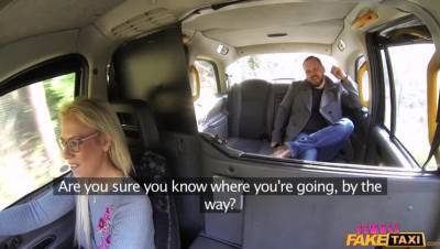 Lost Busty Cabbie Fucks Lucky Guy - porntry.com