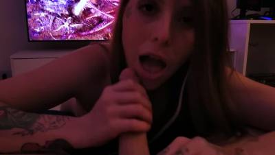 Blowjob and ASMR! Ocean 4k in the background. Sound good? - veryfreeporn.com