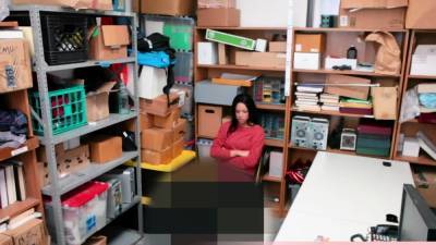 Hot exotic looking half black shoplifter - icpvid.com