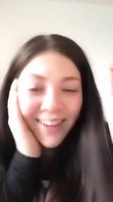 Teen Goes Nude Shows Her Curvy Body - hclips.com