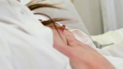 Teen finally gets her A card for friend - nvdvid.com