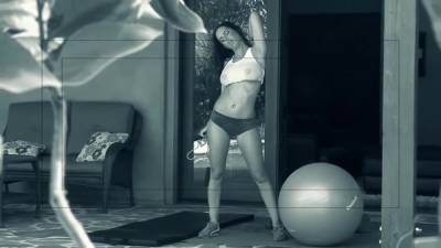 Brunette Milf Sucks Dick Before Taking It Into Ass And Slit - upornia.com