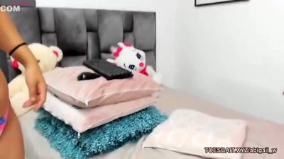 Round Big Ass Alibagail - hclips.com