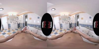 Party Time Inside Sister's Pussy - nvdvid.com