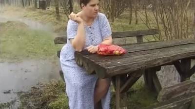 Kleines Geiles Dickes Walross Im See Gebumst - upornia.com - Germany