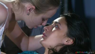 Hot lesbian oral and strap on fuck - porntry.com