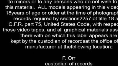 Small tits shemale bonked by 2 horny guys - icpvid.com