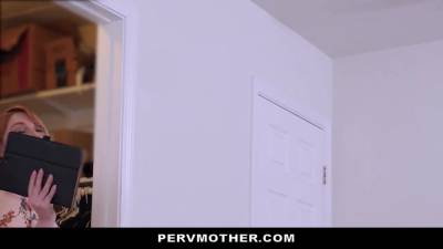 Horny Stepmom Marie Mccray Gets Son To Jerk Off & Fuck Her - sexu.com