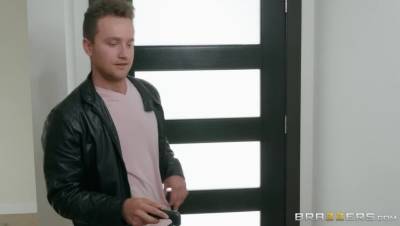 Raven Hart - Van Wylde - Scavenger Hump - veryfreeporn.com - Usa