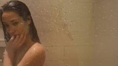 Eva Lovia - Eva Lovia playing with pussy in the shower - porntry.com - Japan