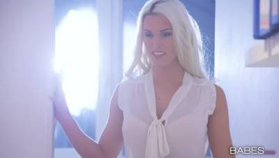 Blanche Bradburry - Kristof Cale - Don't Mind the Flash! - porntry.com - Czech Republic