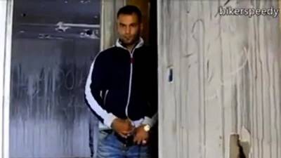 Vouyer pagou para ver macho gozar - icpvid.com