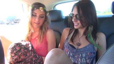 Janice Griffith - A double beach date with Alison Faye and Janice Griffith - xxxfiles.com