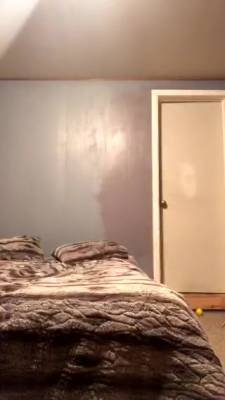 Hot Babe Being Sexy On Periscope - hclips.com