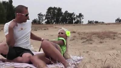 Geiler Blonde am Strand einfach Gefickt - icpvid.com