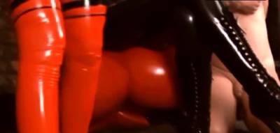 Playgirl bonks herself with large toy while bondman watches - icpvid.com