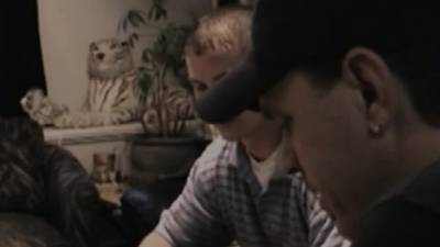 Amateur straighty receives bj from DILF - webmaster.drtuber.com