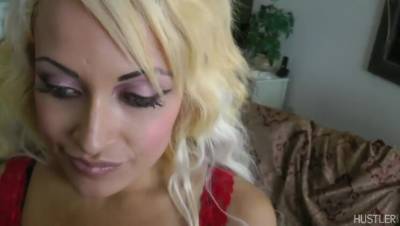 London Giana in Hustlers All New Beaver Hunt #5 - porntry.com