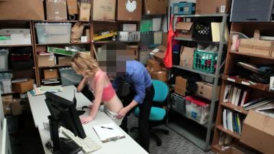 LP officer teaching the rules to latina teen suspects - icpvid.com