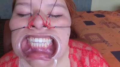 Cum On Face In Facial Bondage - hclips.com