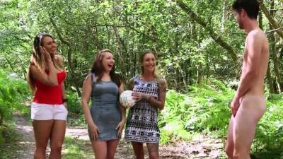 Brit cfnm outdoor handie - icpvid.com