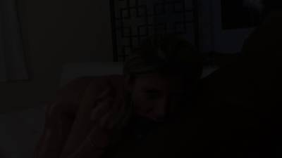 Ama de casa madura Diana Doll follada en medias de nylon - holaporno.xxx