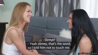 Alexis Crystal - Gorgeous girls share big black toy - porntry.com