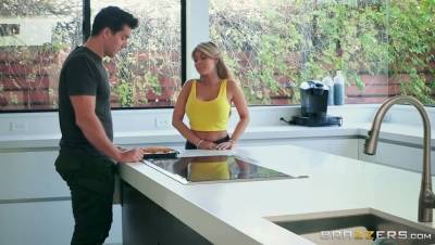 Kayla Kayden - Neighborwhore Twatch - porntry.com