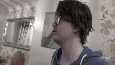 A Quick Nosh Mp4 With Donna Austin - hclips.com