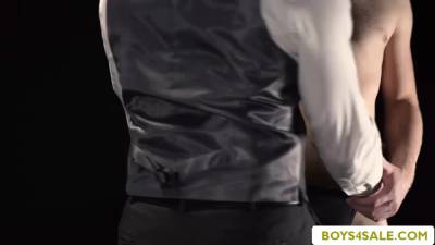 Buyer gives gay Cole a blowjob and bangs his asshole in missionary - fetishpapa.com