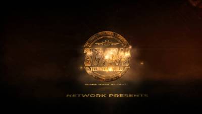 Nerdy babe proves she is hot - nvdvid.com