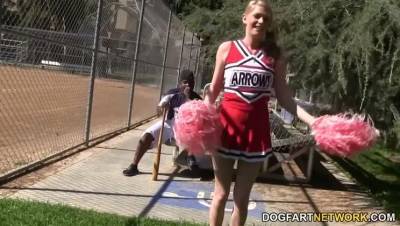 Erica Lauren - Allie James - Allie James and Erica Lauren Discovers Black Cock - porntry.com