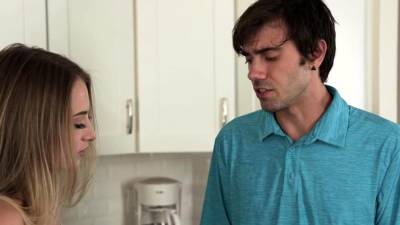 Help My Stepsis Put A Big Load In The Laundry - icpvid.com