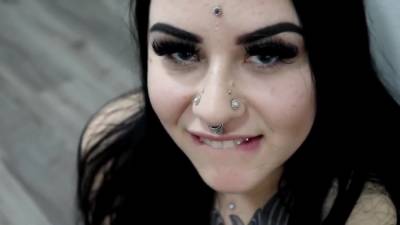 Tiptobase69 - Forked Tongue Facefuck Pov - hclips.com