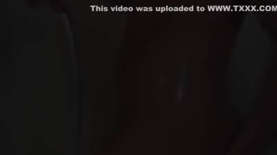 East Meets West - Maria - upornia.com