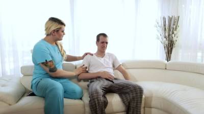 Small boobs trans nurse Isabella Sorrenti gets anal fucked - nvdvid.com