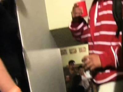 College slut sucks dick - icpvid.com