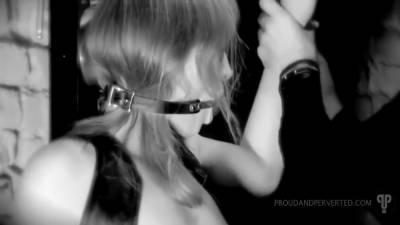 Sweet Girl Marion - upornia.com