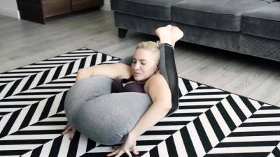 curvy milf rough DP in flexi sex positions - icpvid.com
