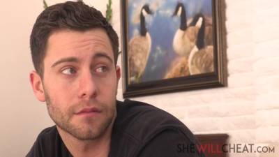 Laura Bentley In Blonde Sexy Housewife Prefers To Have Sex With - upornia.com