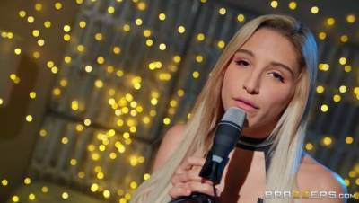 Scott Nails - Abella Danger - ASSMR - xxxfiles.com