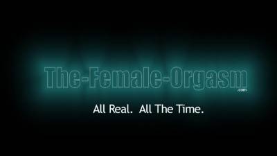 Curvy Blonde Teases Her Throbbing Pussy To Multiple Orgasms - nvdvid.com - Britain