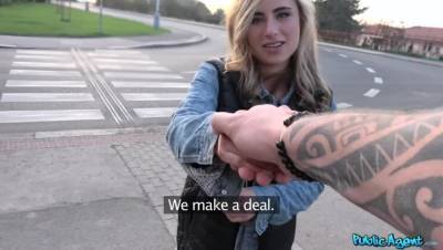 Lindsey Cruz - Sexy American blonde sex for cash - veryfreeporn.com - Usa